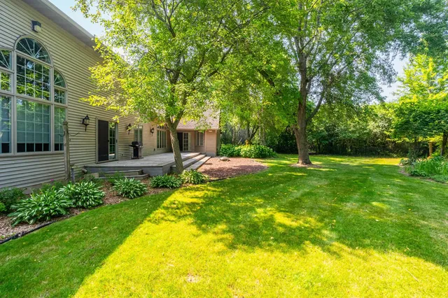 $839,900 | 1749 Hawthorne Heights Drive, De Pere, WI 54115