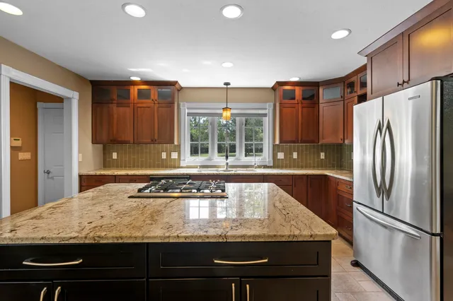 $839,900 | 1749 Hawthorne Heights Drive, De Pere, WI 54115