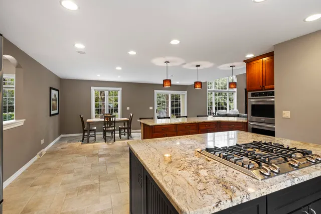 $839,900 | 1749 Hawthorne Heights Drive, De Pere, WI 54115