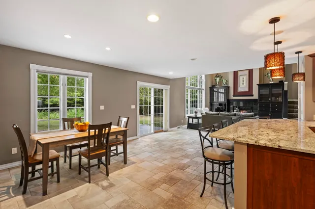 $839,900 | 1749 Hawthorne Heights Drive, De Pere, WI 54115