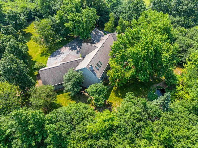 $839,900 | 1749 Hawthorne Heights Drive, De Pere, WI 54115