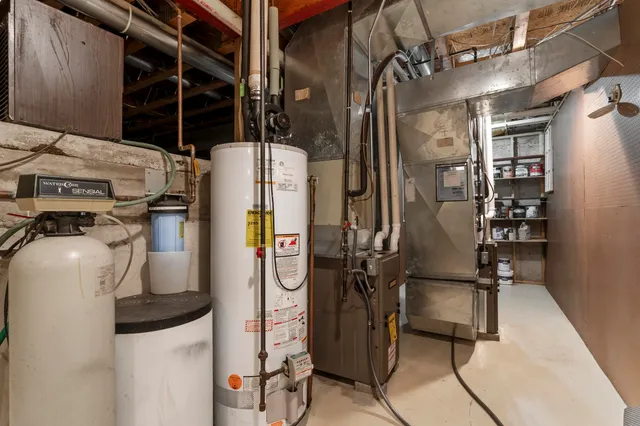 $839,900 | 1749 Hawthorne Heights Drive, De Pere, WI 54115