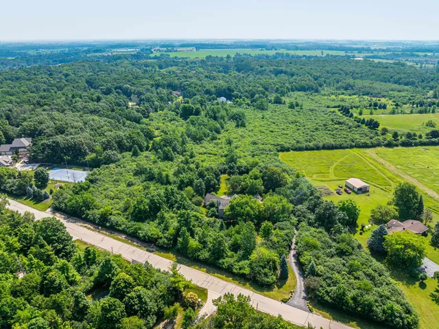 $839,900 | 1749 Hawthorne Heights Drive, De Pere, WI 54115