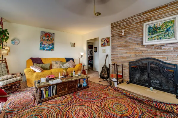 $799,900 | 370 West M Street, Benicia, CA 94510