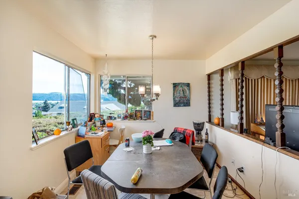 $799,900 | 370 West M Street, Benicia, CA 94510
