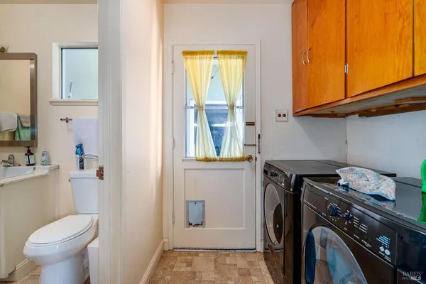 $799,900 | 370 West M Street, Benicia, CA 94510