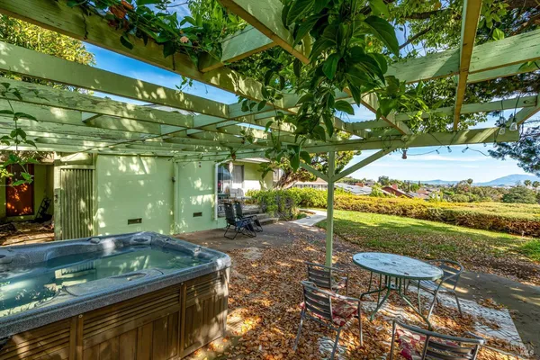 $799,900 | 370 West M Street, Benicia, CA 94510