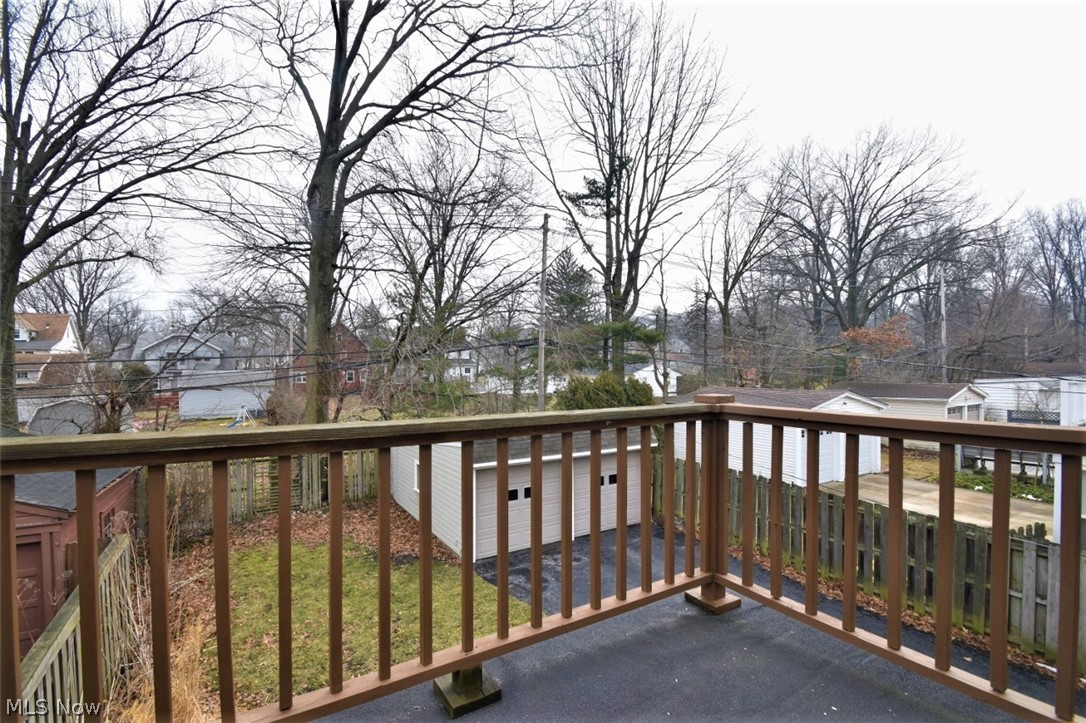 1175 Haselton Road Cleveland Heights, OH 44121 - Photo 18 of 28