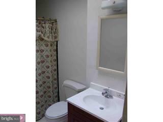 12173 Aster Road Philadelphia, PA 19154 - Photo 3 of 5