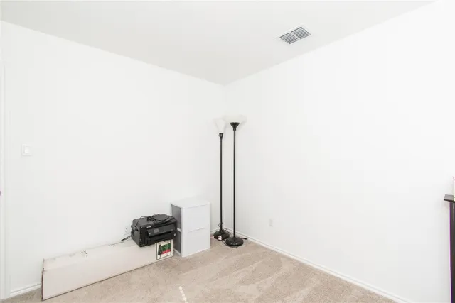 $227,900 | 539 Commander Abbott Drive, Jarrell, TX 76537