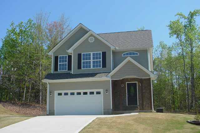 106 Pack Ridge Road Taylors, SC 29687 - Photo 1 of 7