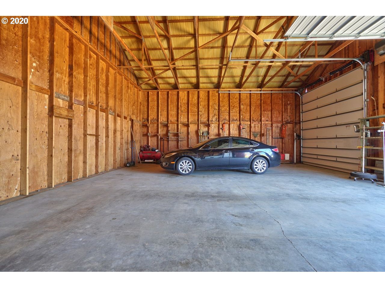 36520 Northwest Harrington Road Cornelius, OR 97113 - Photo 11 of 31 Gallery Image 11