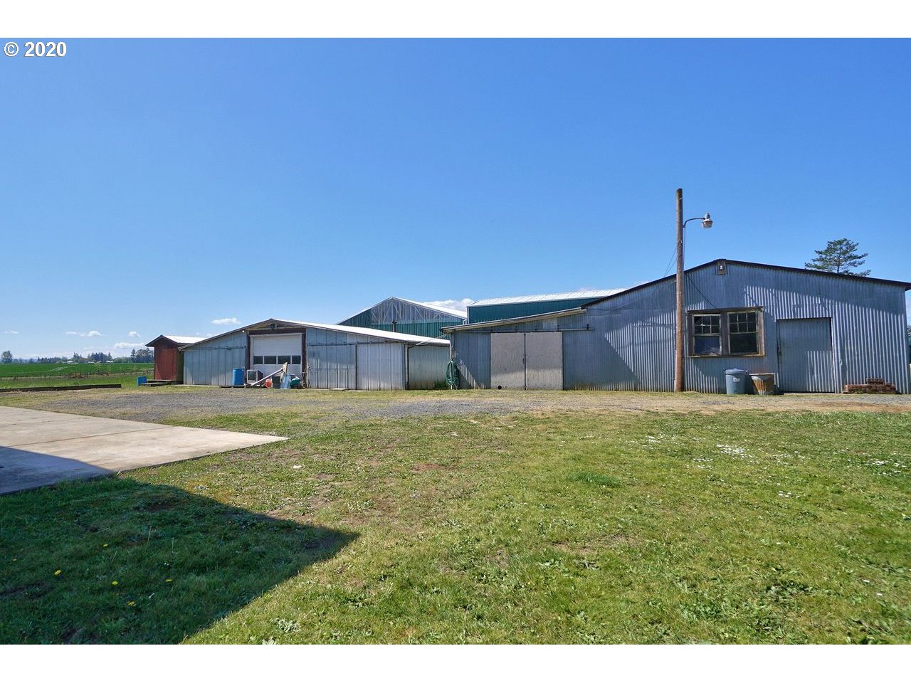 36520 Northwest Harrington Road Cornelius, OR 97113 - Photo 12 of 31 Gallery Image 12