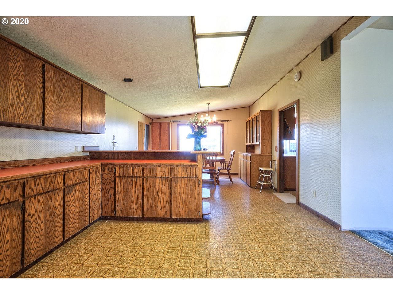 36520 Northwest Harrington Road Cornelius, OR 97113 - Photo 16 of 31 Gallery Image 16
