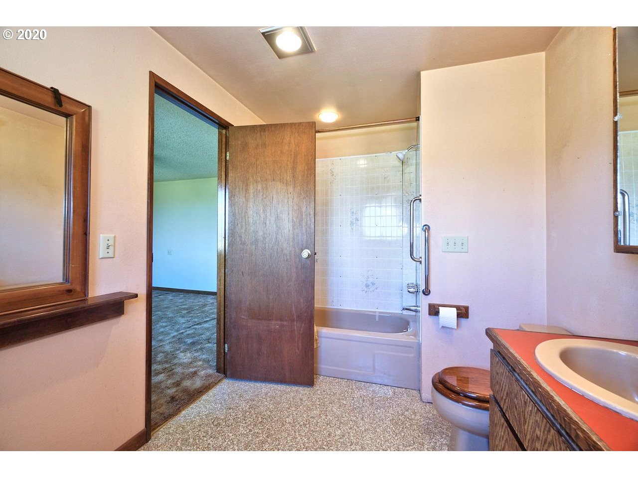 36520 Northwest Harrington Road Cornelius, OR 97113 - Photo 27 of 31 Gallery Image 27