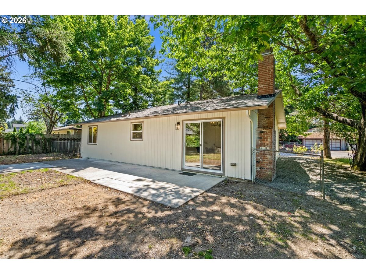 13445 Southwest Evergreen Street Beaverton, OR 97005 - Photo 23 of 31