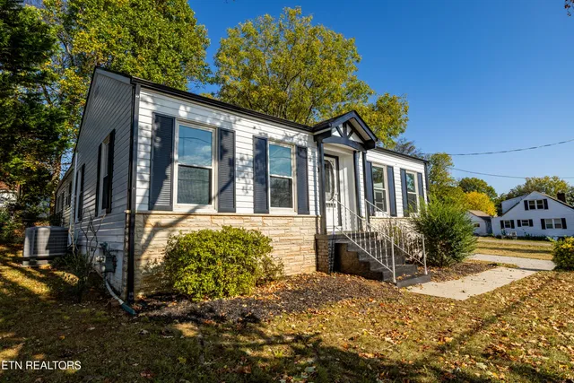 $369,000 | 1309 Everett Avenue, Maryville, TN 37804