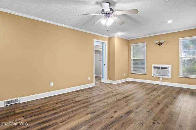 $369,000 | 1309 Everett Avenue, Maryville, TN 37804