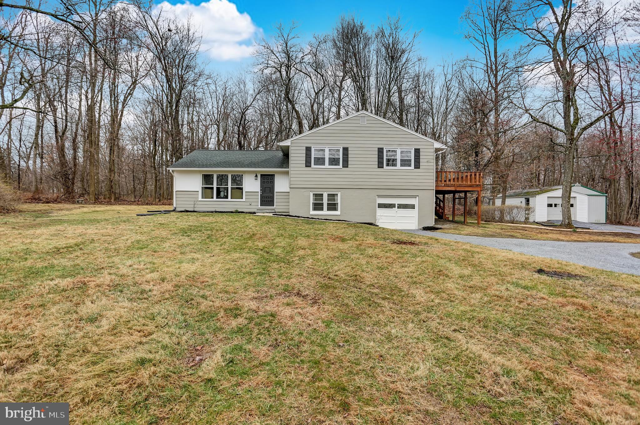 1050 Hopewell Road Downingtown, PA 19335 - Photo 2 of 43 Gallery Image 2