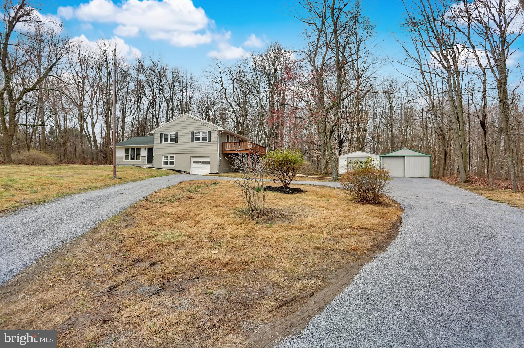 1050 Hopewell Road Downingtown, PA 19335 - Photo 3 of 43 Gallery Image 3