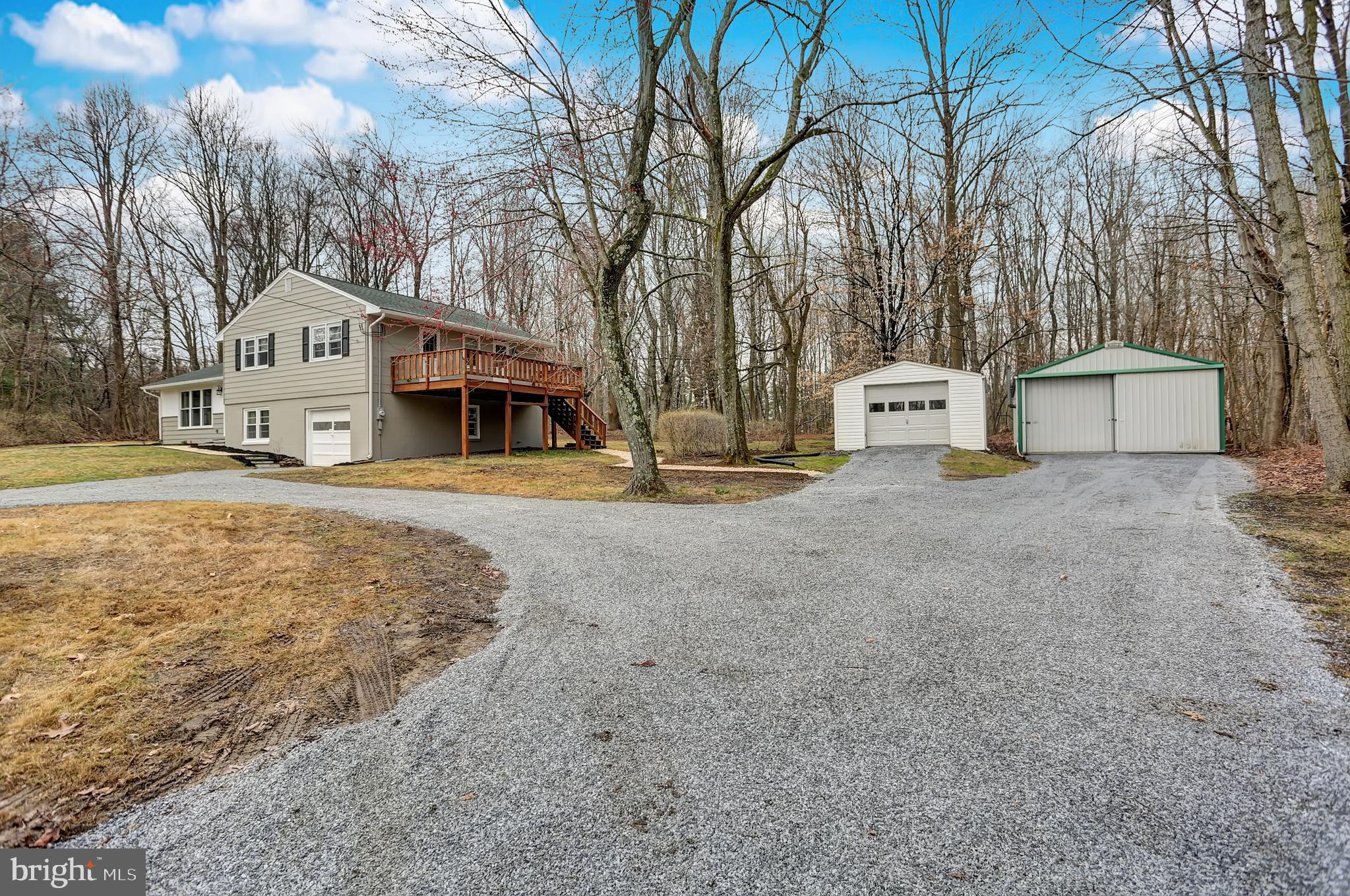 1050 Hopewell Road Downingtown, PA 19335 - Photo 4 of 43 Gallery Image 4