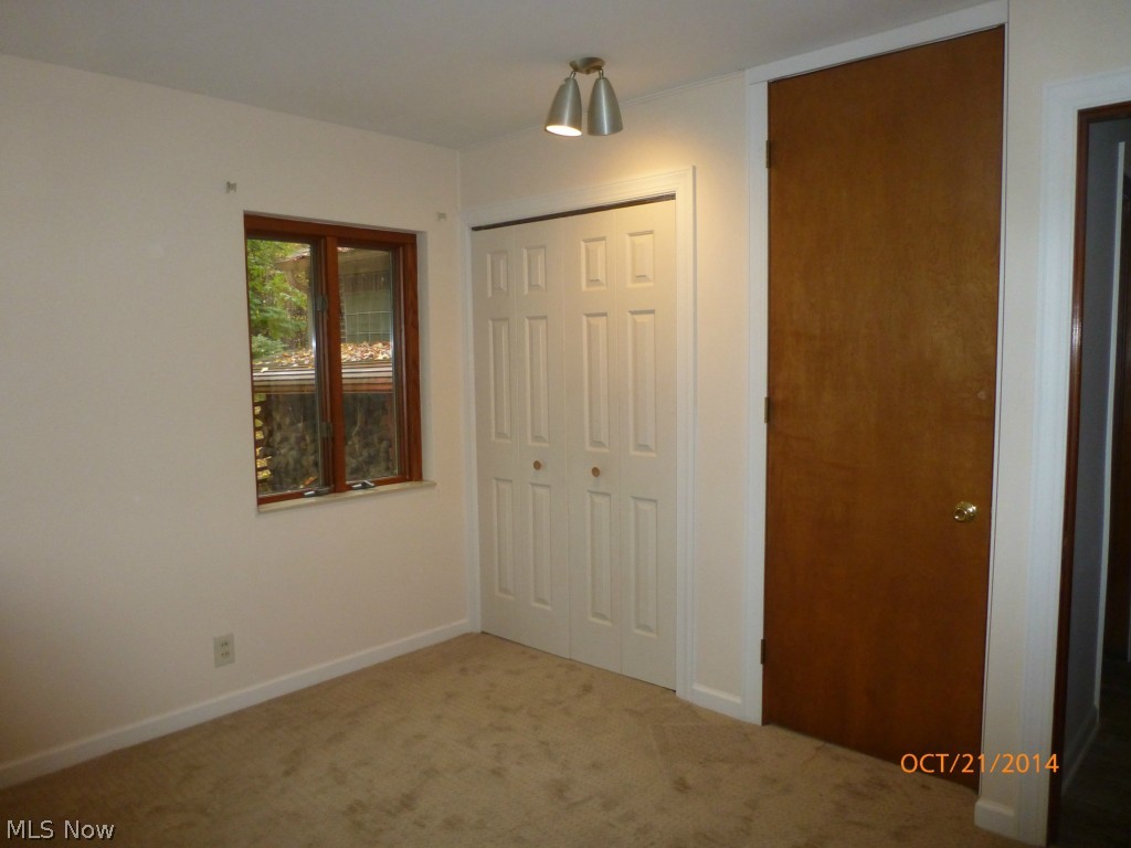 260 West Caston Road Akron, OH 44319 - Photo 2 of 3