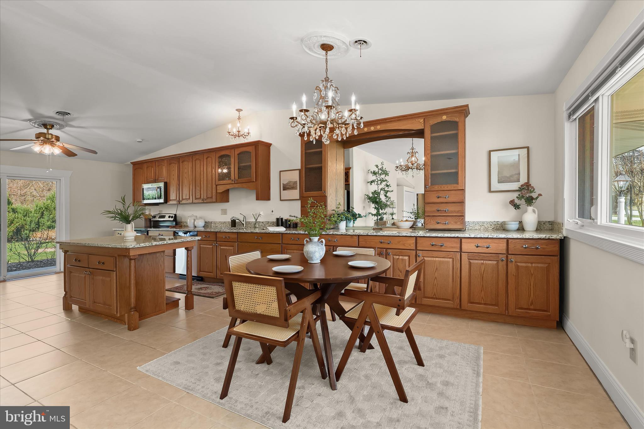 3410 Fielding Road Pikesville, MD 21208 - Photo 9 of 40 Eat-in Kitchen