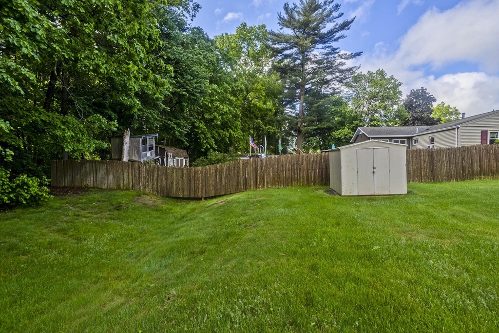276 Spikenard Circle Springfield, MA 01129 - Photo 38 of 39