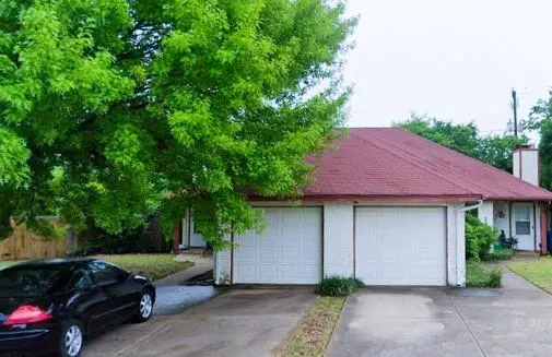 $1,800 | 1045 Mitchell Lane, Unit 1047, Burleson, TX 76028