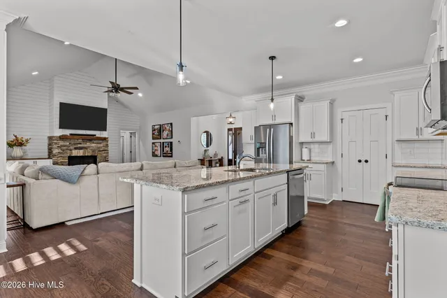 $795,000 | 4 Oakmont Drive, Pinehurst, NC 28374