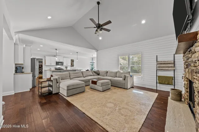 $795,000 | 4 Oakmont Drive, Pinehurst, NC 28374