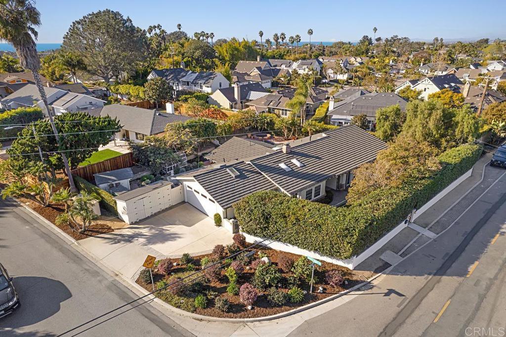 1490 Hymettus Avenue Encinitas, CA 92024 - Photo 39 of 43