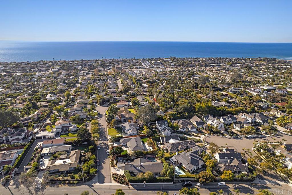 1490 Hymettus Avenue Encinitas, CA 92024 - Photo 40 of 43