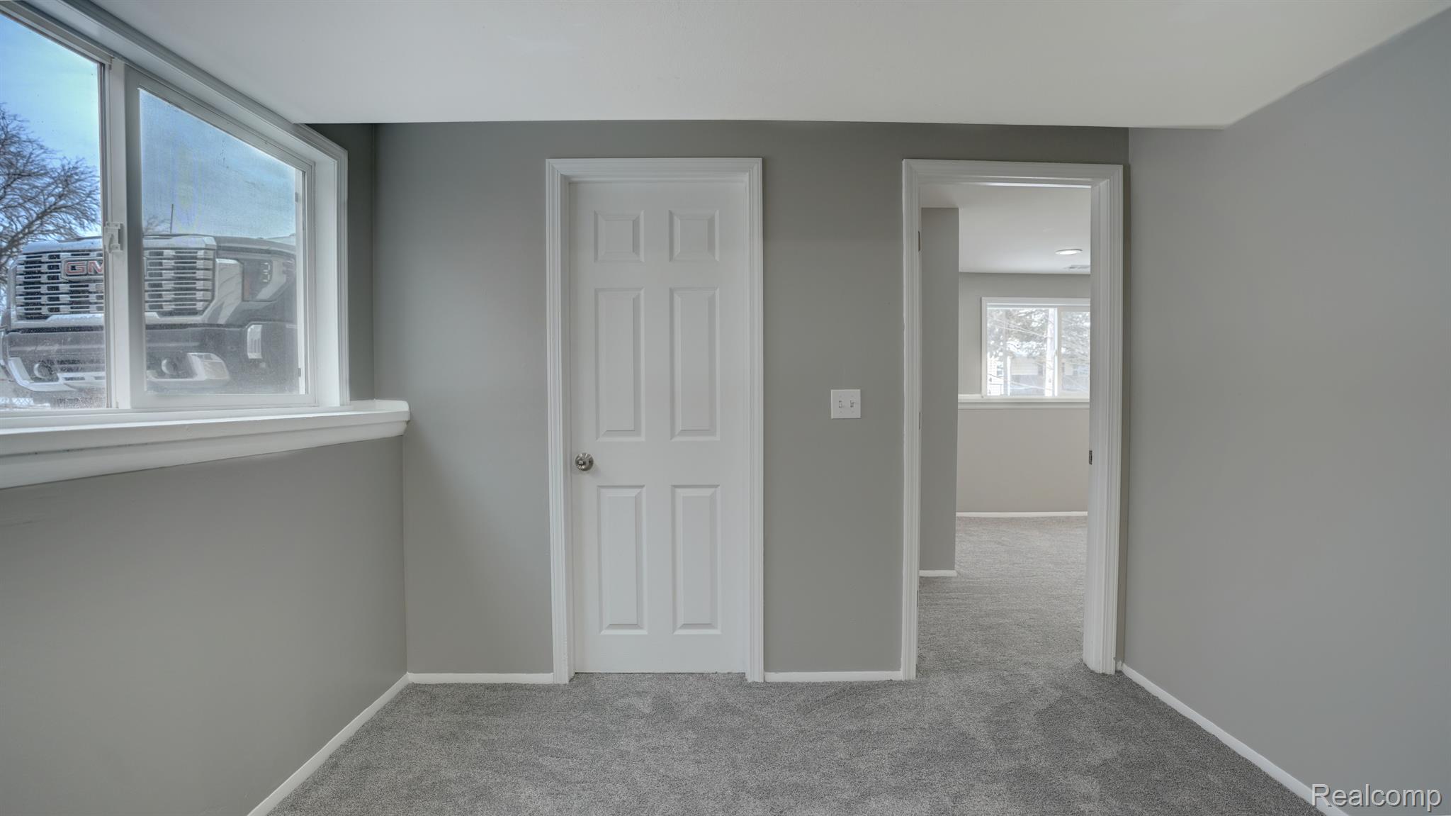 6621 Fleming Road Flint, MI 48504 - Photo 18 of 24 Bedroom 3