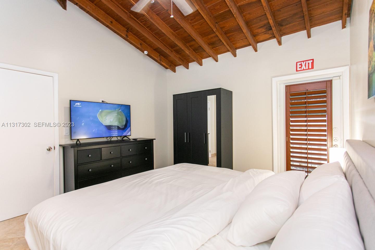 714 Harrison Street Hollywood, FL 33019 - Photo 27 of 34