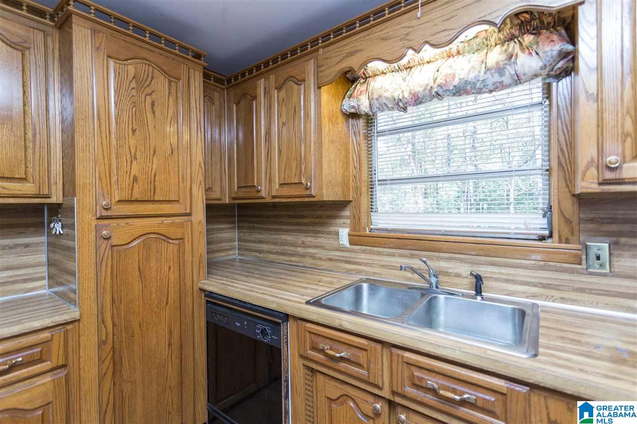 627 4th Avenue Pleasant Grove, AL 35127 - Photo 18 of 37
