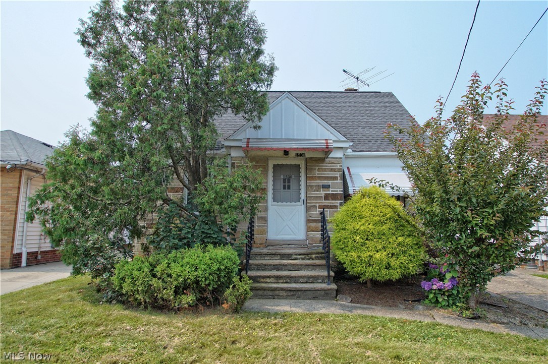 1530 Rockefeller Road Wickliffe, OH 44092 - Photo 1 of 23 Gallery Image 1