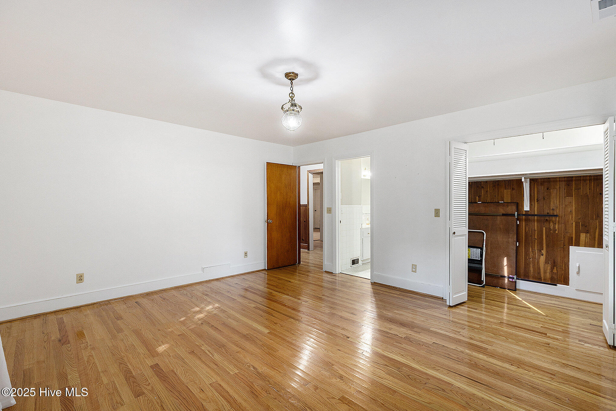 211 Pireway Road Tabor City, NC 28463 - Photo 21 of 46 Master Bedroom