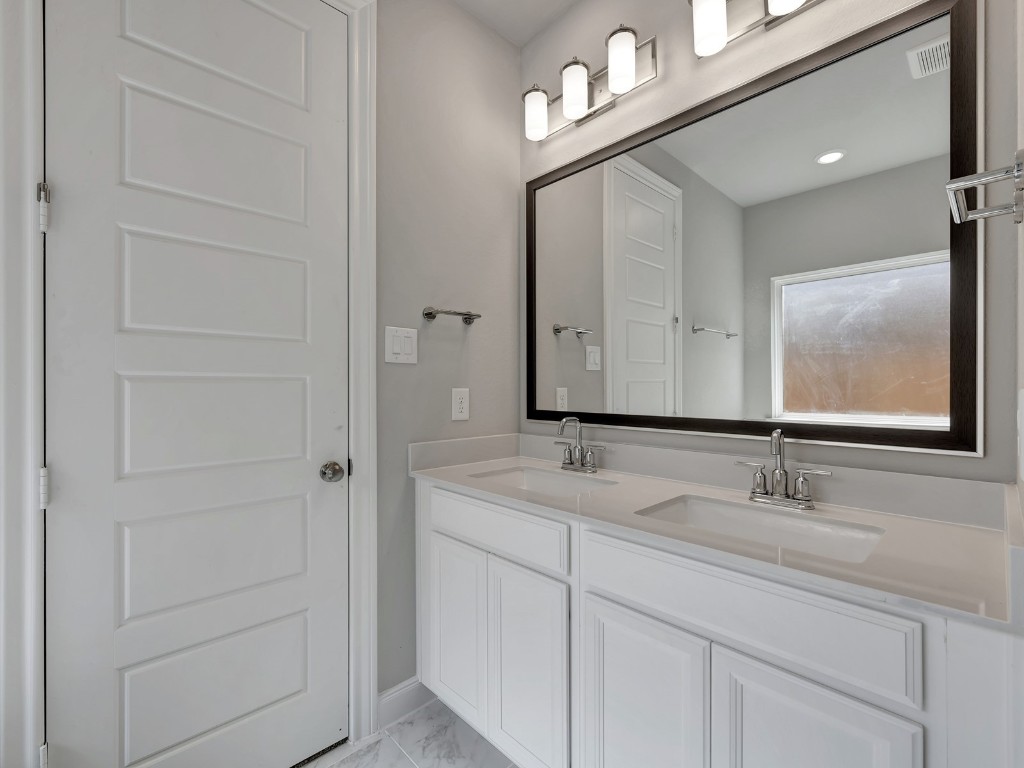 1669 Hopson Ranch Drive Conroe, TX 77301 - Photo 10 of 23 Photo is not of the actual home, but is an inspirational photo of builder’s model home and may depict options, furnishings, and/or decorator features that are not included