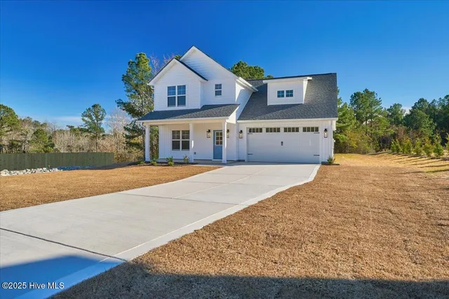 $369,000 | 1663 Reservation Road, Aberdeen, NC 28315