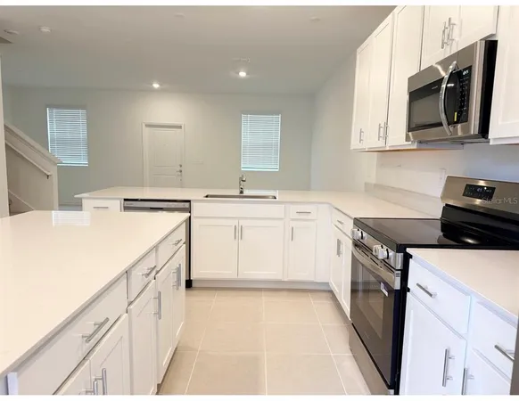 $2,400 | 1869 Fulfillment Drive, Kissimmee, FL 34744