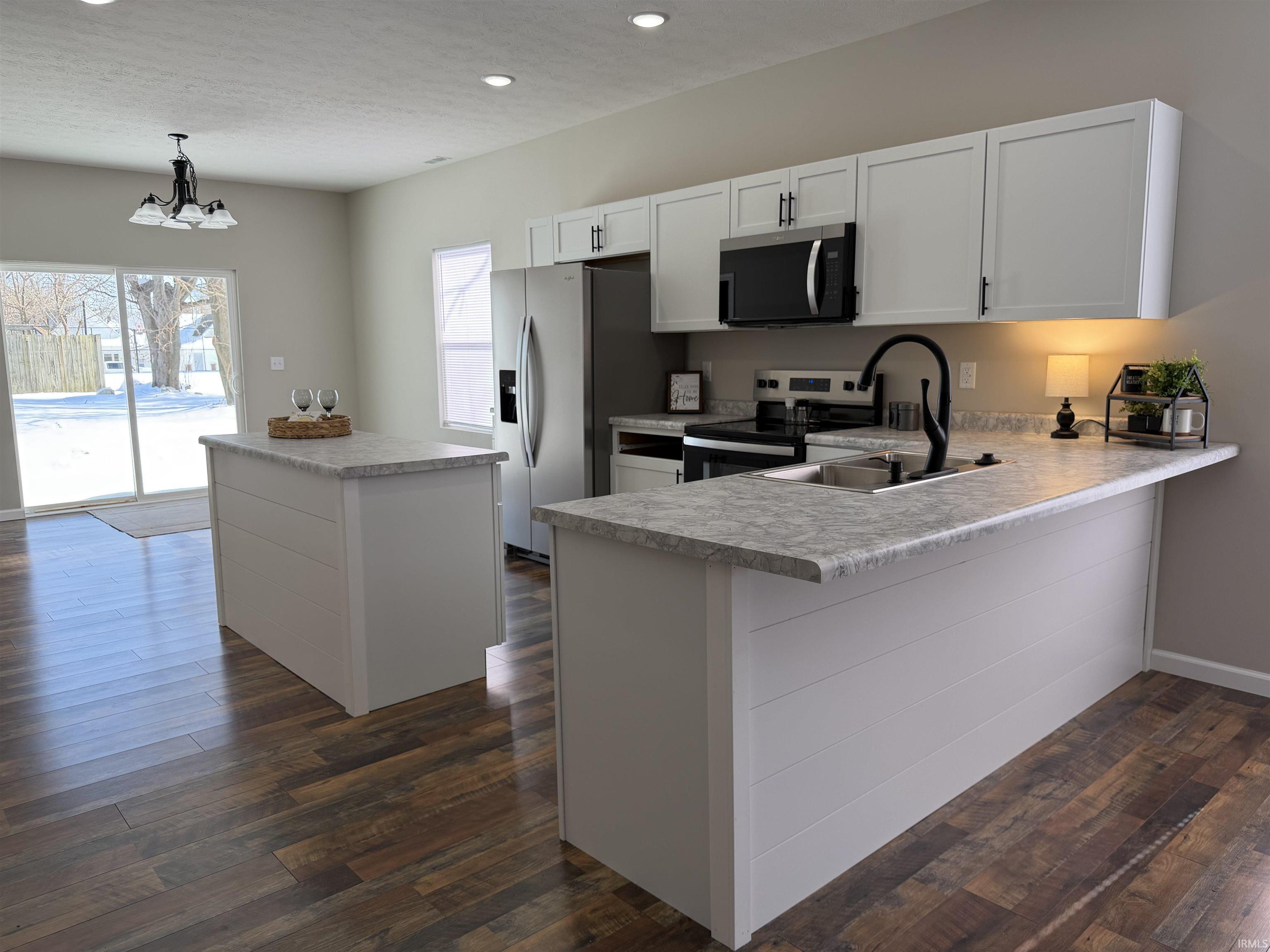 724 South Apperson Way Kokomo, IN 46901 - Photo 8 of 21