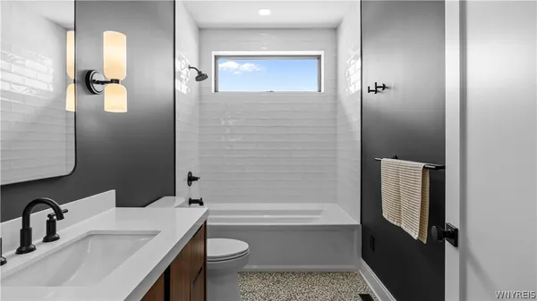 $1,650,000 | 1200 Rice Road, Elma, NY 14059