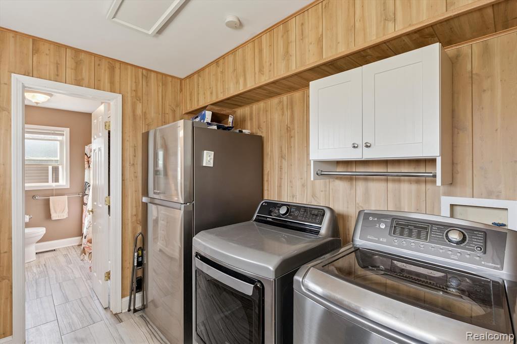 2236 Grove Park Road Fenton, MI 48430 - Photo 13 of 50
