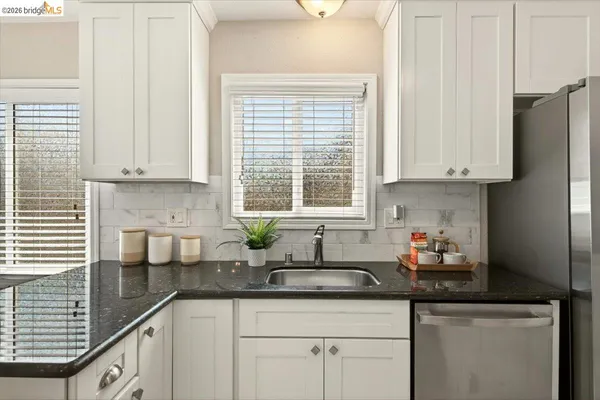 $585,000 | 116 South 19th Street, Richmond, CA 94804