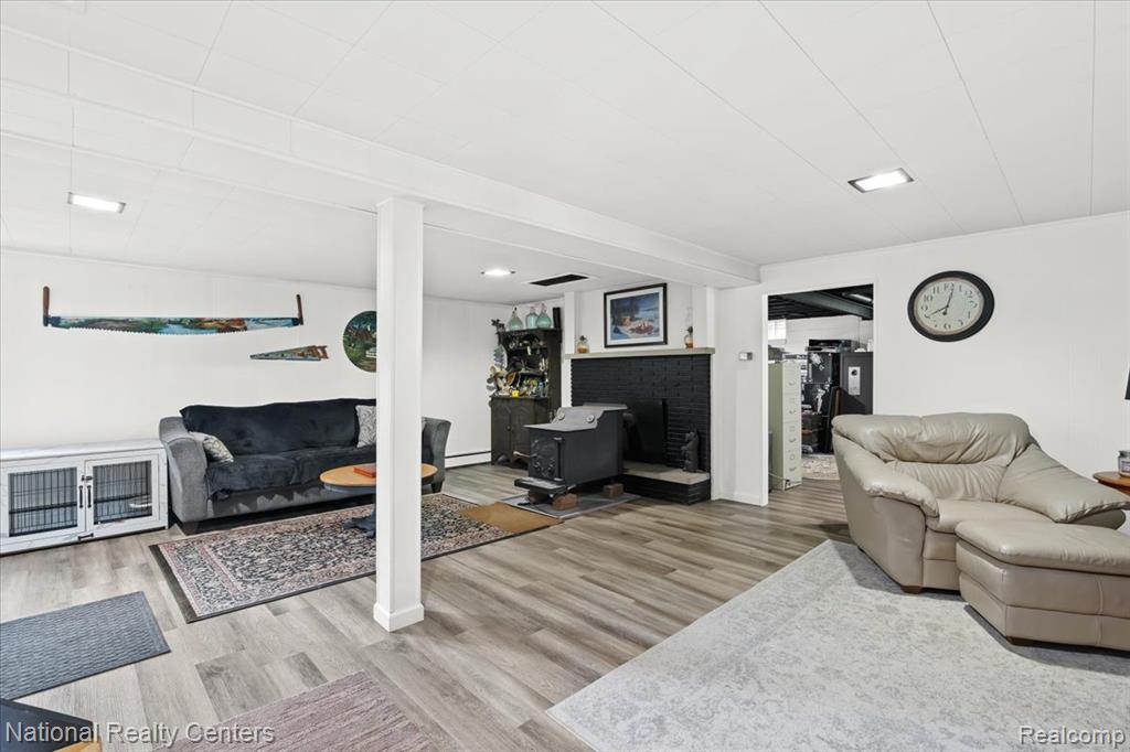 1785 Middle Road Highland, MI 48357 - Photo 23 of 50