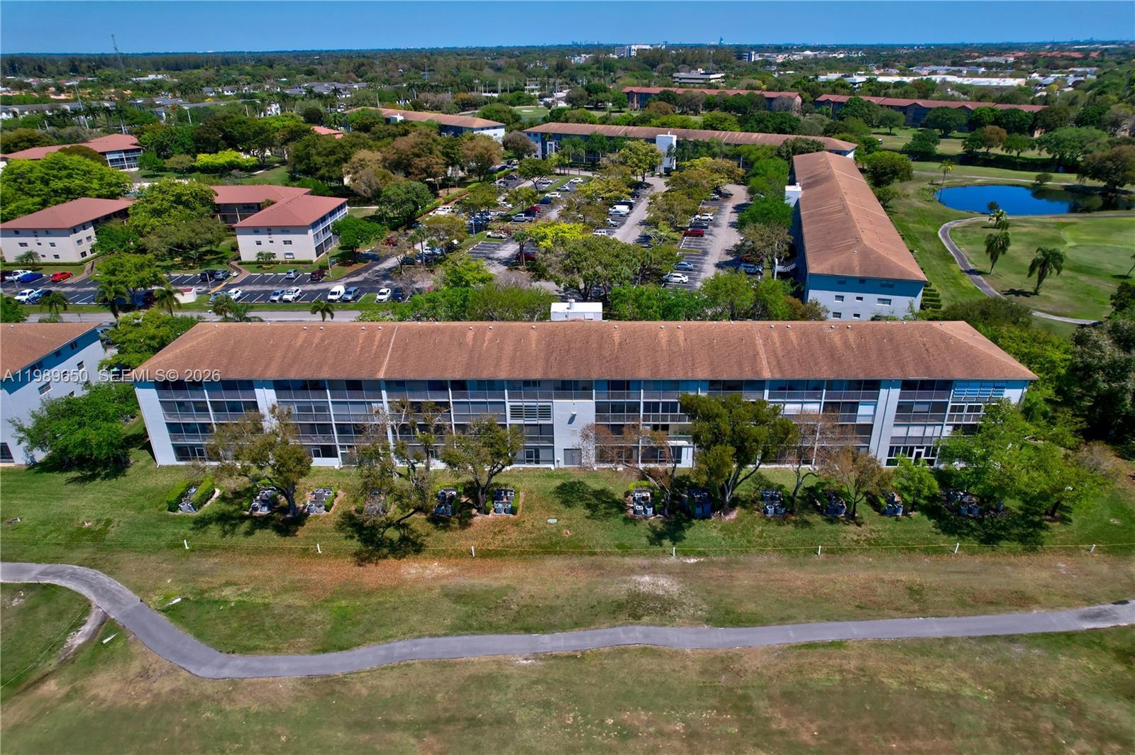 400 Southwest 134th Way, Unit 112F Pembroke Pines, FL 33027 - Photo 24 of 40 an aerial view of multiple house