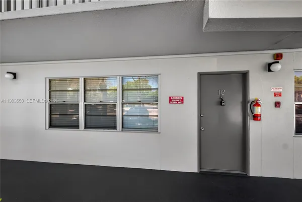 $1,550 | 400 Southwest 134th Way, Unit 112F, Pembroke Pines, FL 33027