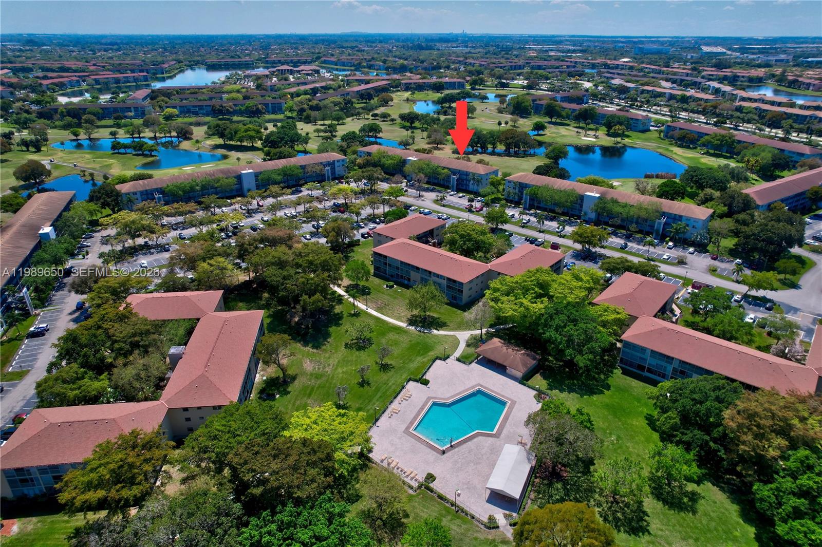 400 Southwest 134th Way, Unit 112F Pembroke Pines, FL 33027 - Photo 31 of 40 an aerial view of multiple house
