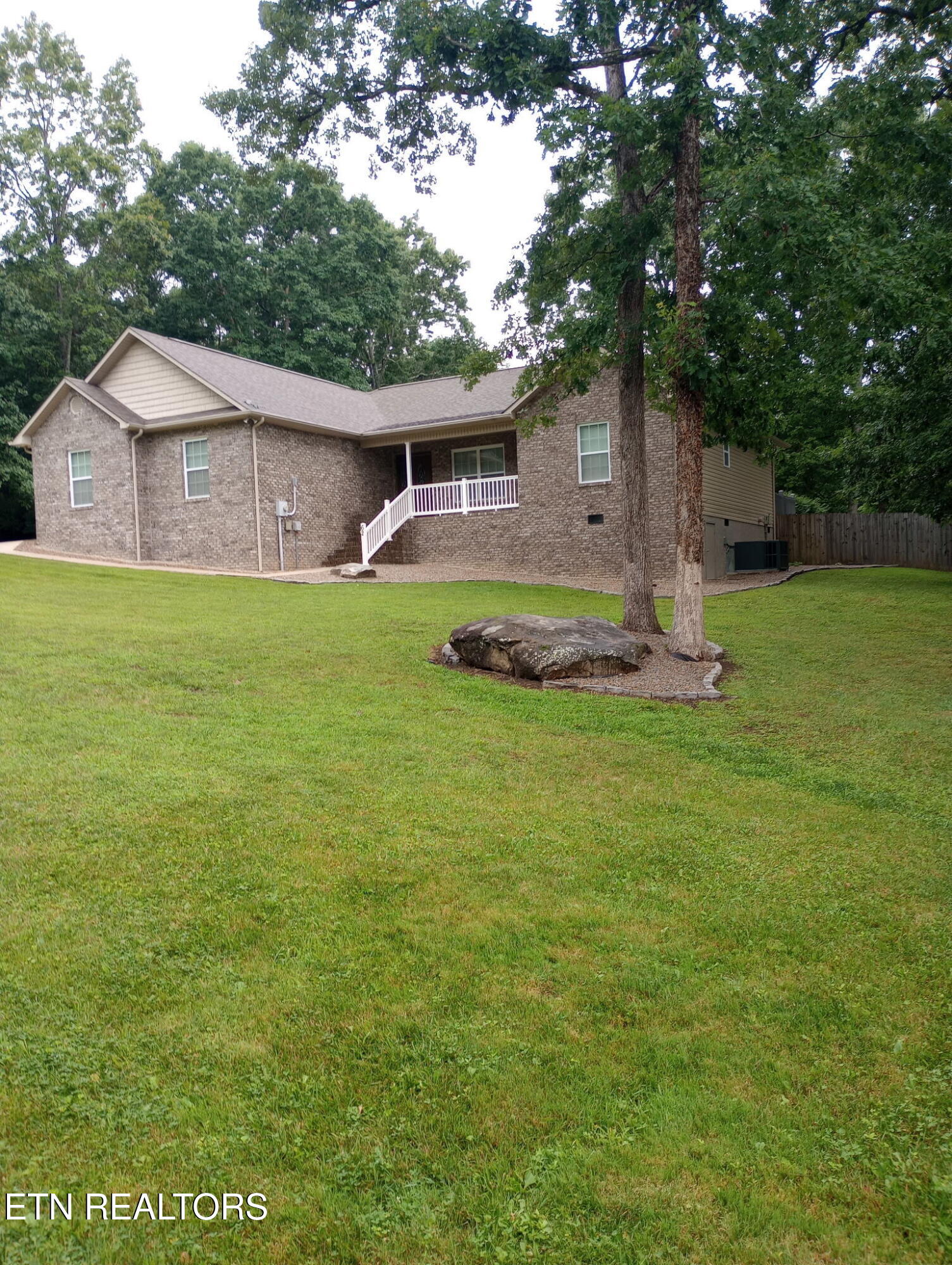 62 Cardinal Loop Crossville, TN 38555 - Photo 1 of 51 IMG_20260710_101919150